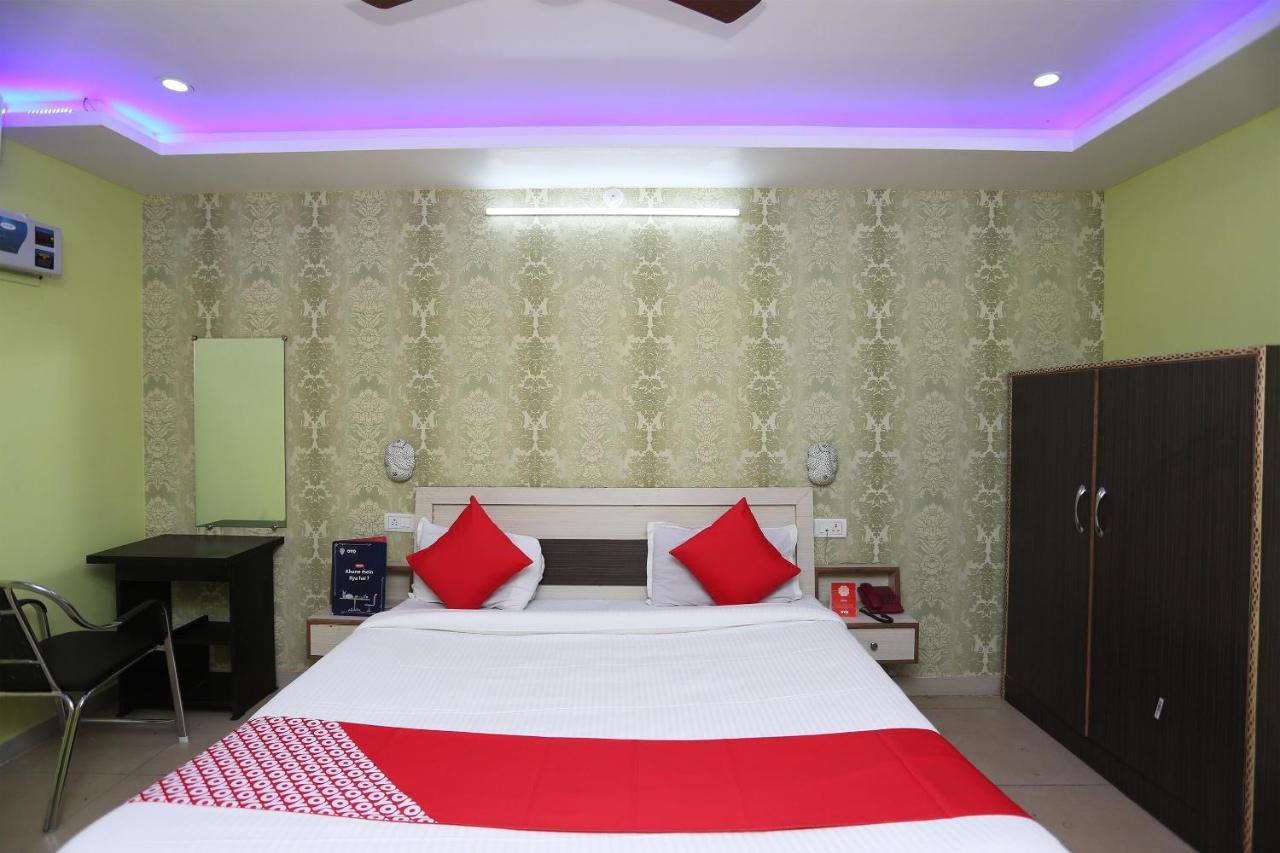 Oyo Hotel New Metro Near Phoenix United Lucknow Exterior foto