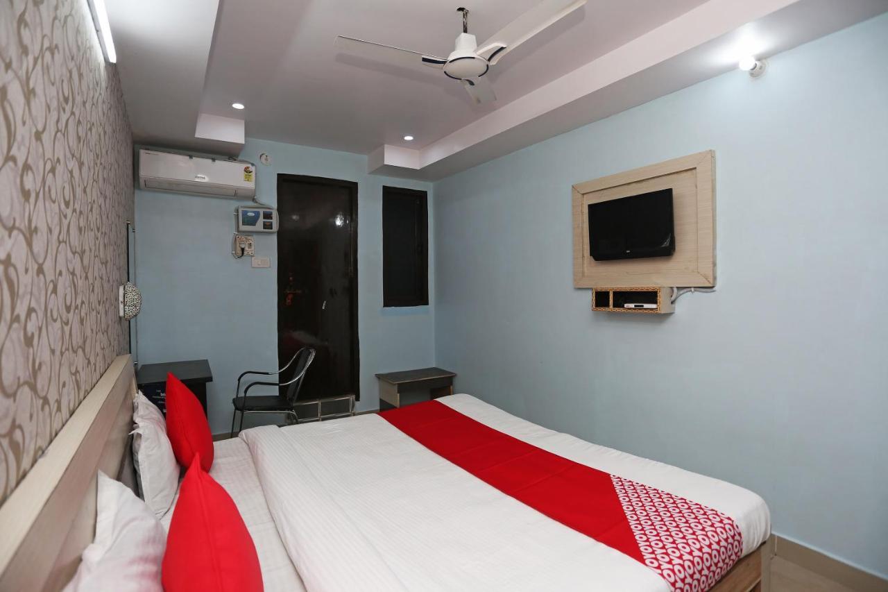 Oyo Hotel New Metro Near Phoenix United Lucknow Exterior foto